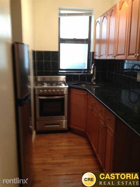 Building Photo - 2430 43rd St