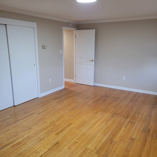 Foto del edificio - 50 Fairfield Ave