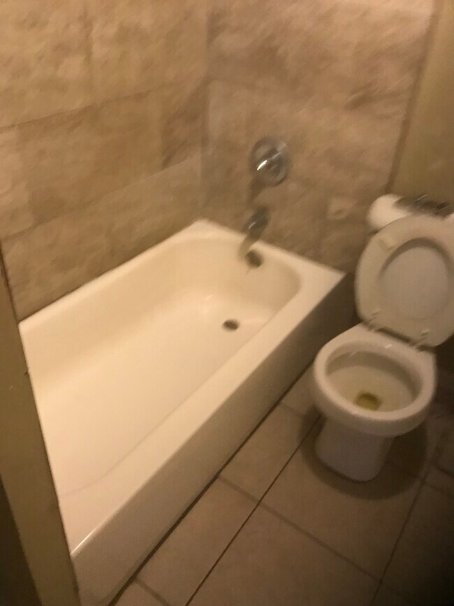 1436 Rear South Floyd, Louisville, KY 40208 Townhome Rentals in