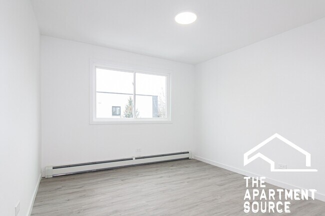Foto del edificio - 7621 N Sheridan Rd