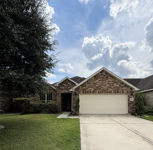 Foto del edificio - 22646 Triangle Ridge Dr