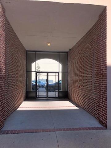 Foto del edificio - 2738 E 19th St