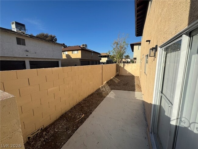 Building Photo - 2743 Kline Cir