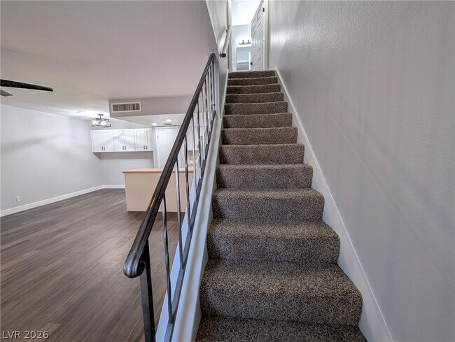 Foto del edificio - 1441 Dorothy Ave