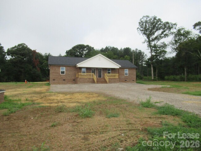 Building Photo - 445 Northbrook III School Rd