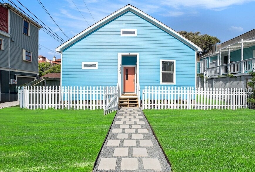 Primary Photo - 1809 19th St