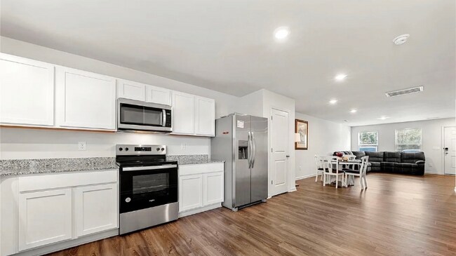 Foto del edificio - 127 Villa Ln