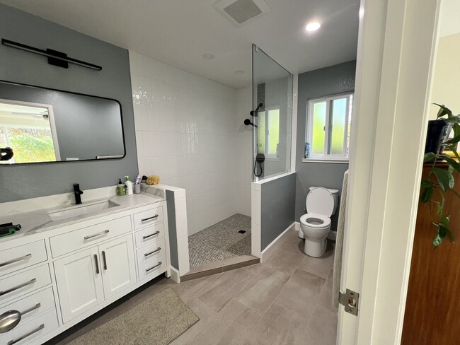 Building Photo - 7807 Stefenoni Ct