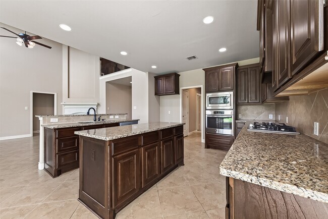 Building Photo - 27119 Naples Run Ln