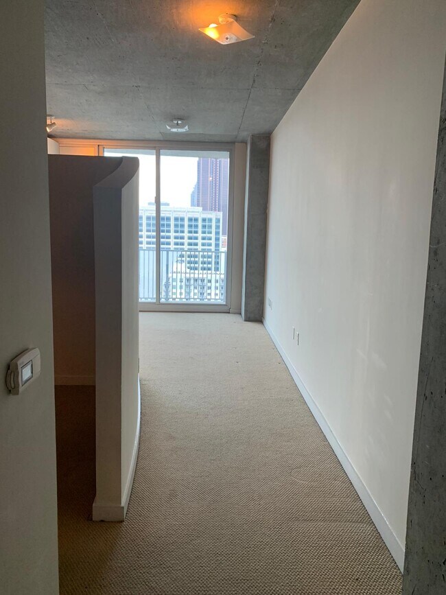 Photo - 860 Peachtree St NE Apartment