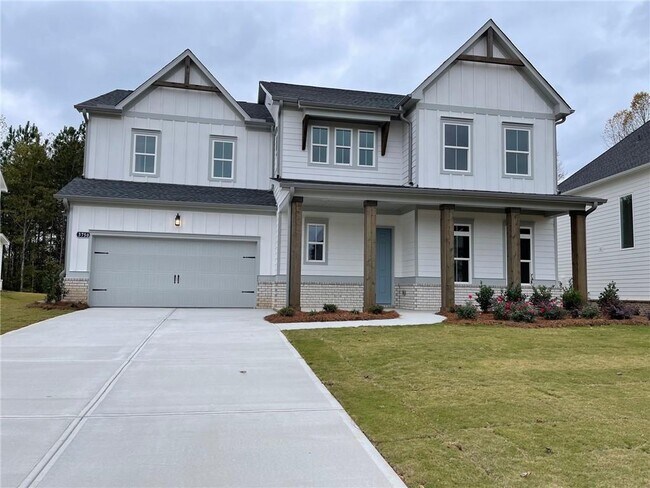 Building Photo - 3750 Crestland Ln