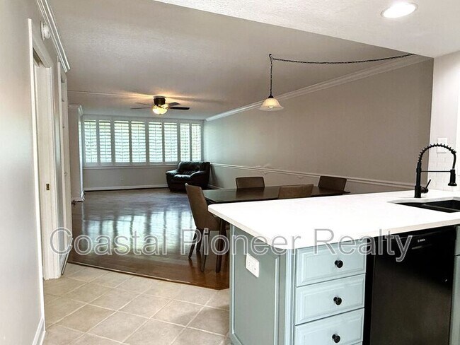Foto del edificio - 2614 Cove Cay Dr