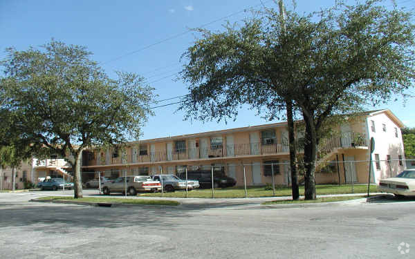 Foto del edificio - 56th Street Apartments