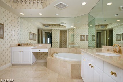 Building Photo - 4875 Pelican Colony Blvd