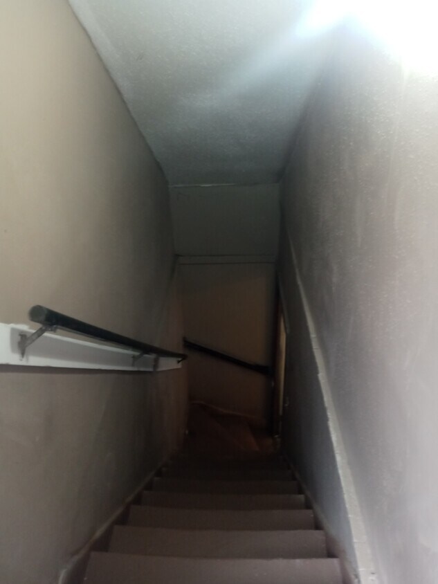 Foto del edificio - 3300 N 42nd St