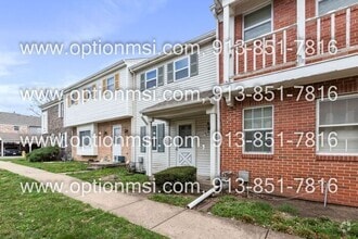 Building Photo - 6228 E 129 St