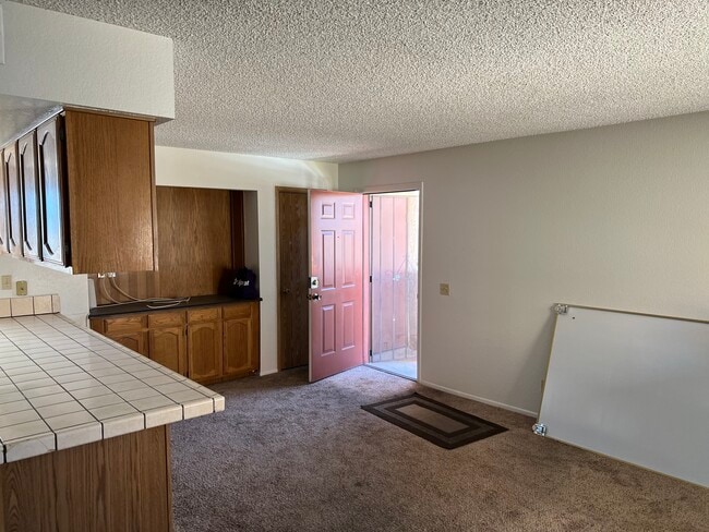 Building Photo - 4160 Sanderling Cir