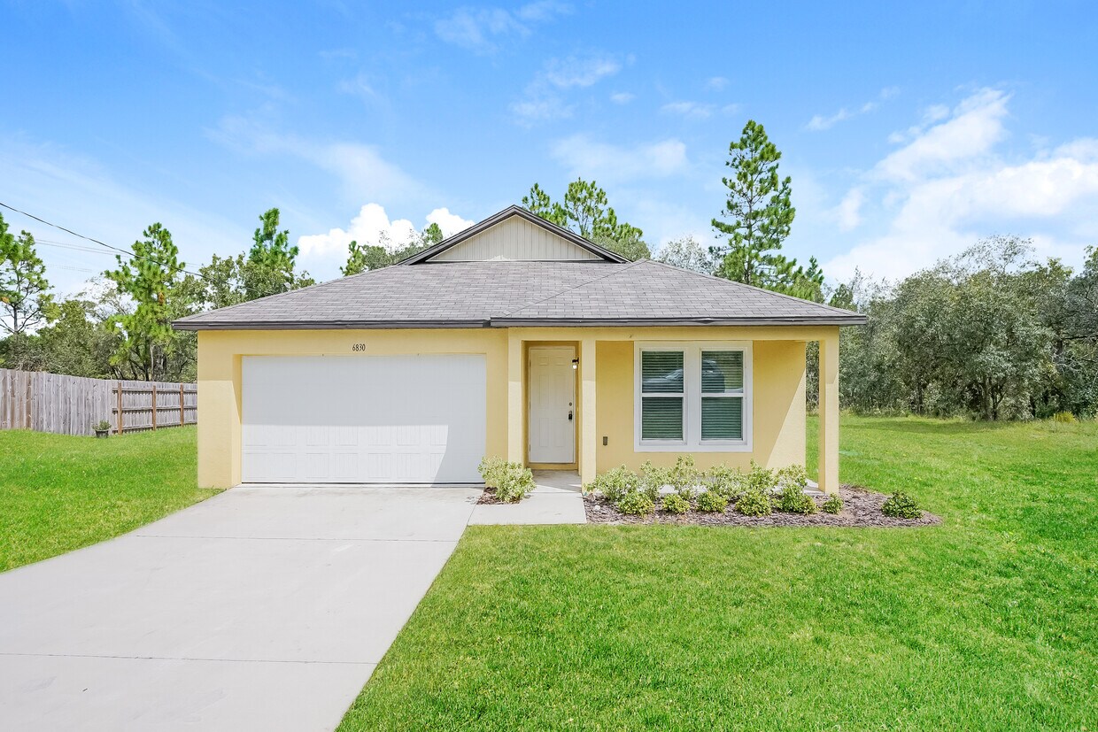 6830 N Pavilion Loop, Citrus Springs, FL House Rental in Citrus Springs, FL