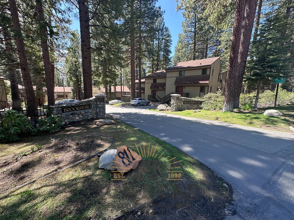 Foto principal - 2 Bedroom in Brookstone - Great Lower Elev...