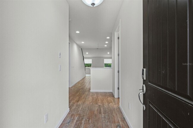 Foto del edificio - 5248 Blossom Cv