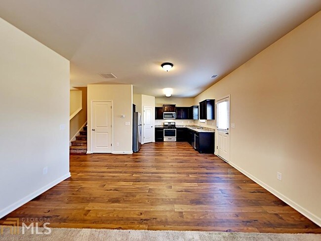 Building Photo - 320 Aberdeen Way