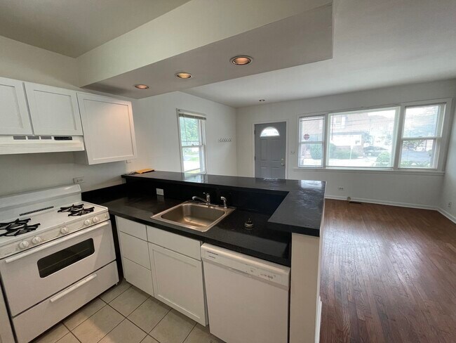 Foto del edificio - 104 W Illinois St