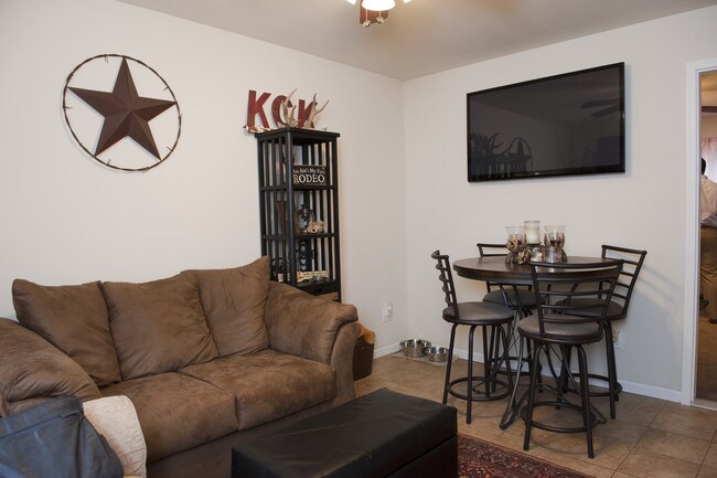 Foto del edificio - 1223 N 12th St