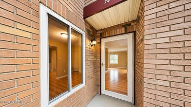 Building Photo - 74 Northrup Dr