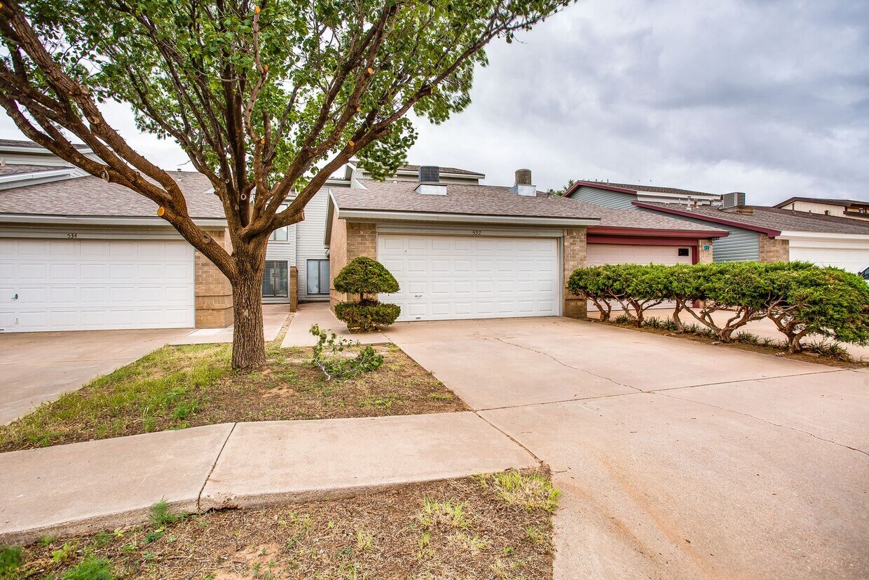 Foto principal - Spacious 2/2/2!