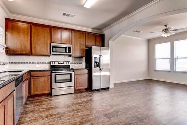 Interior Photo - Double Eagle Townhomes