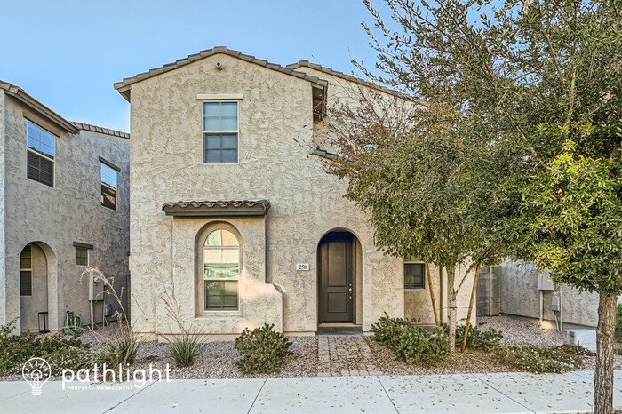 Foto principal - 250 North Sunrise