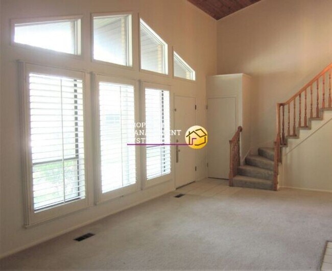 Foto del edificio - 3 Bedroom Twin Home in Sandy