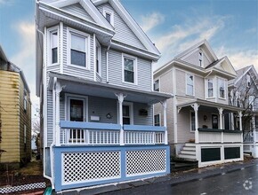 Building Photo - 18 Calvert St