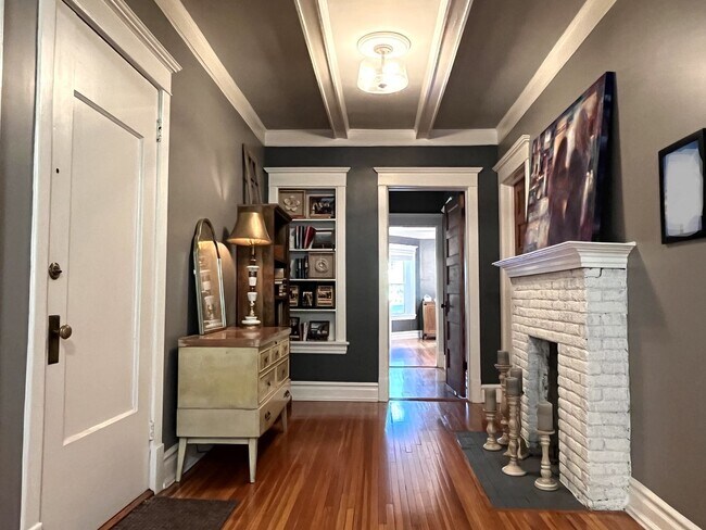 Foto del edificio - 322 S Ridgeland Ave