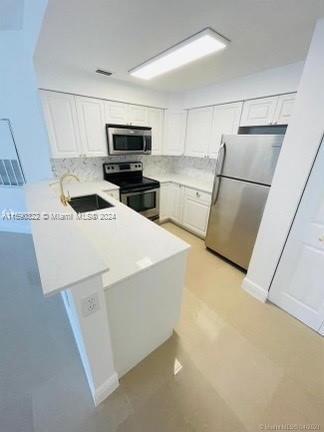 Foto del edificio - 2445 SW 18th Terrace