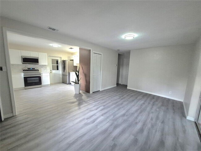 Foto del edificio - 618 Aurora St