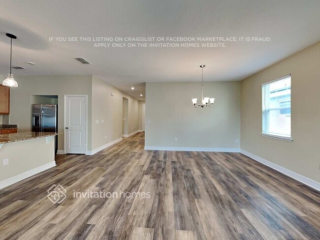 Foto del edificio - 1621 Orsi Pl