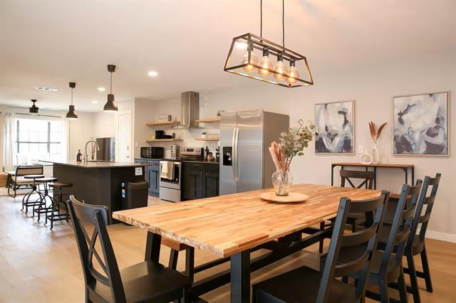 Foto del edificio - 526 Winchester Dr