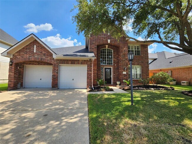 Foto del edificio - 16227 Evergreen Lake Ln