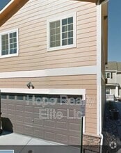 Building Photo - 3042 Shikra View