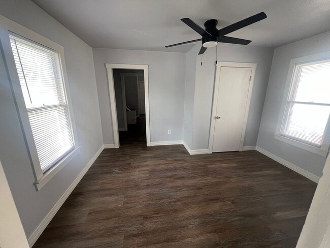 Photo - Cute 1/1 Cottage Available for Lease! House