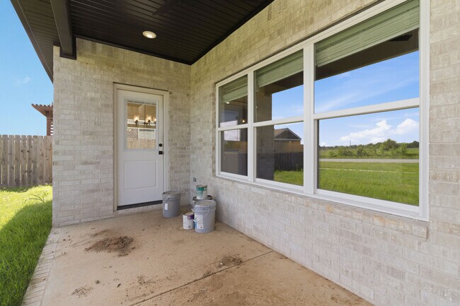 Foto del edificio - 970 Trestle Ln