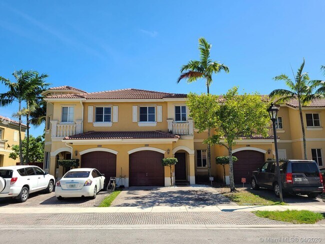 Building Photo - 9006 SW 19th St  9006 Miramar Fl 33025