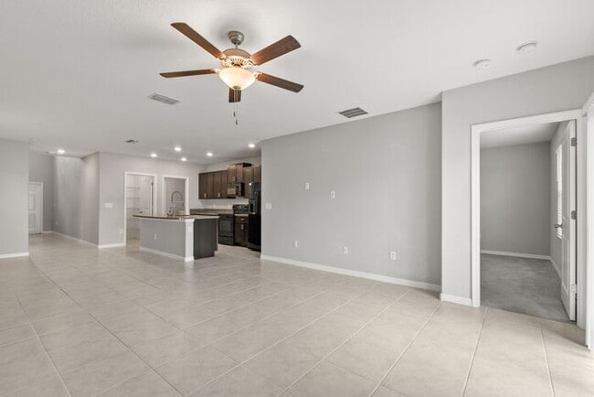 Building Photo - Like New Home For Rent In Touchstone!