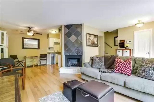 Foto del edificio - 2604 Custer Pkwy