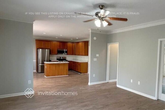 Building Photo - 1324 Beaumont Ct NW