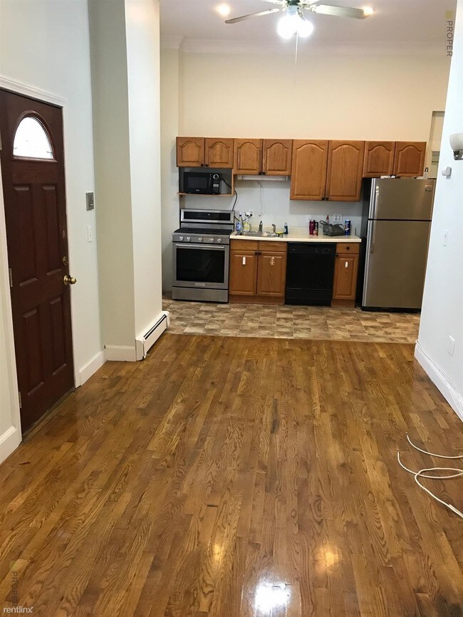 Foto del edificio - 3 br, 3 bath  - 31 O St # 1