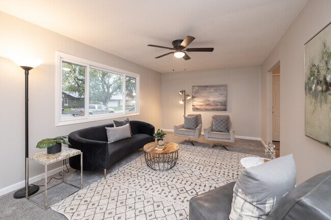 Foto del edificio - 16593 Flagstaff Way W