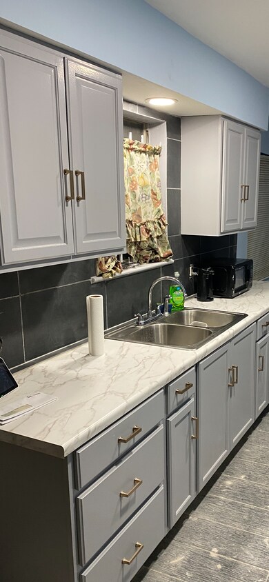 Foto del edificio - 9942 Valley Mill Ct