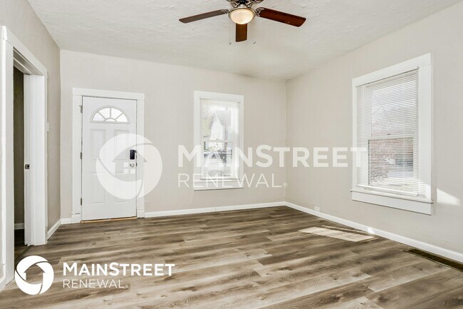 Foto del edificio - 512 N Adams St